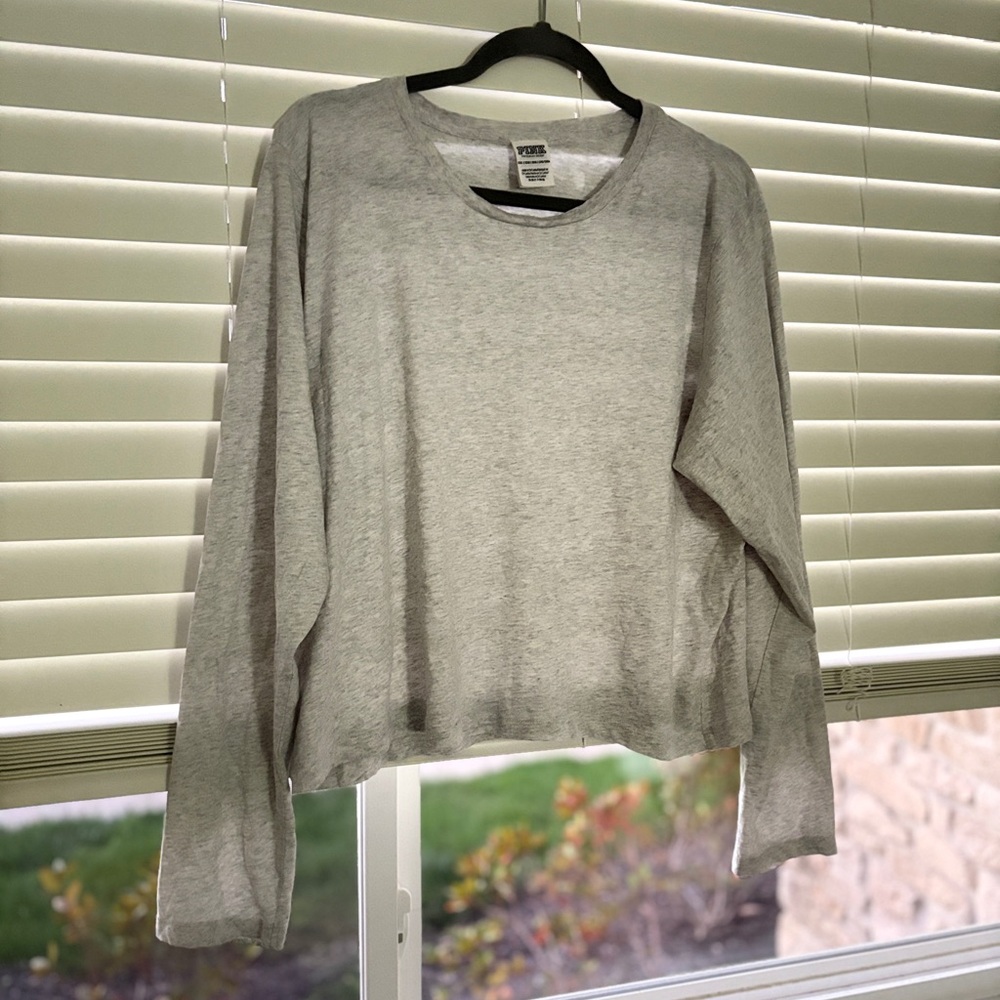 Victoria’s Secret Cropped Longsleeve
